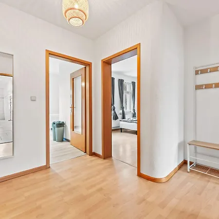 Chic With Parking Place Lejlighed